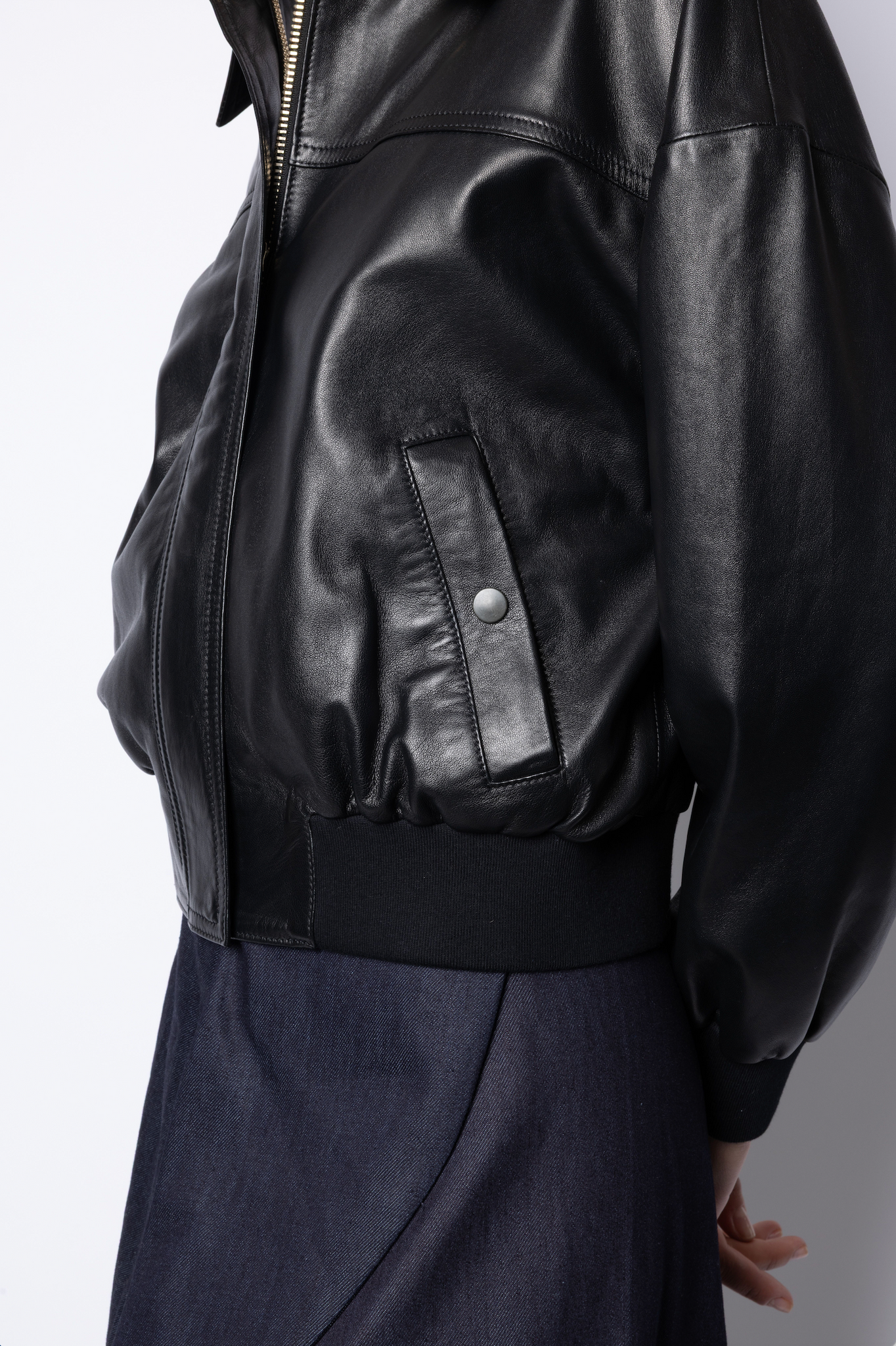Sarah BOMBER JACKET - BLACK