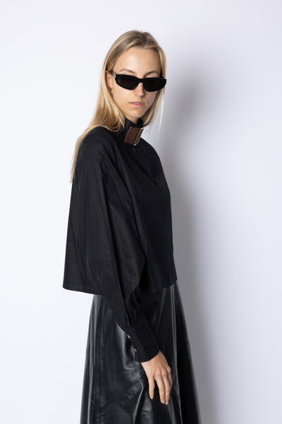 Jocelyn BUCKLE-NECK TOP - BLACK/BROWN