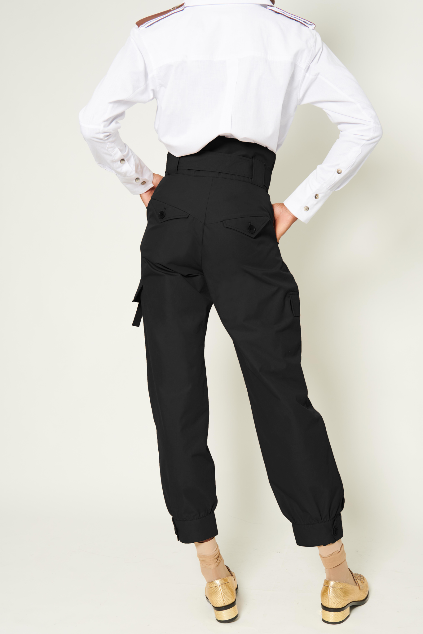 Penelope PLEAT FRONT ANKLE CUFF TROUSERS - BLACK