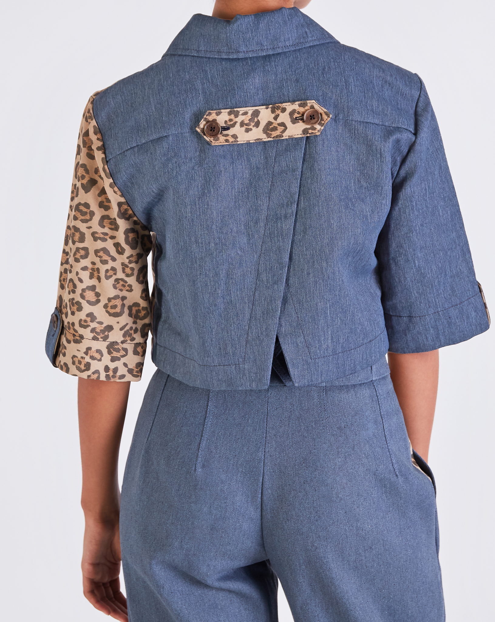 Coco CROPPED BUTTON THROUGH TOP - DENIM / LEATHER