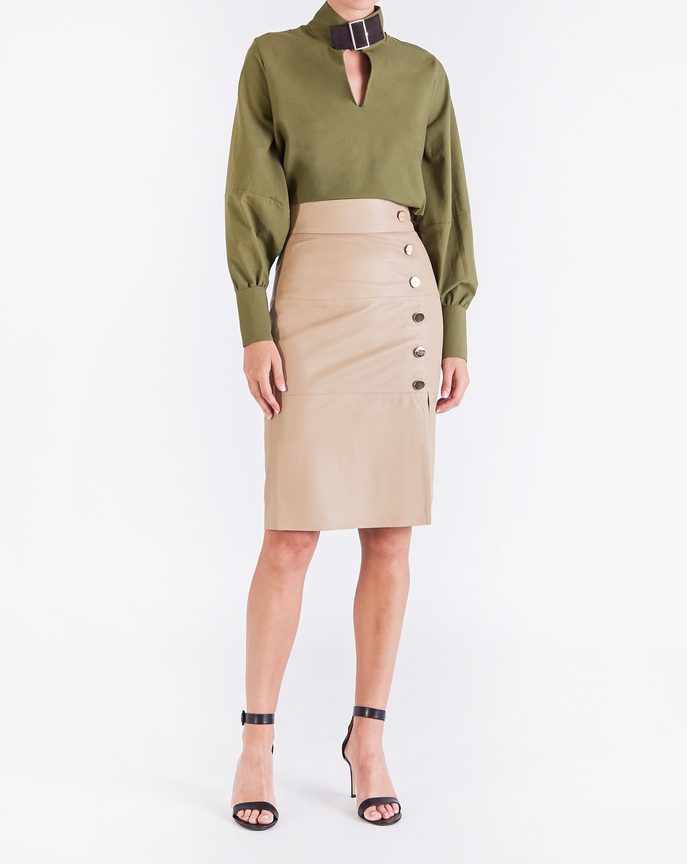[LOW CLASSIC] / ☆ 25SS SEE-THROUGH BUTTON LOOP SKIRT /BEIGE Low Classic Midi skirt button loop | The Fashion Square