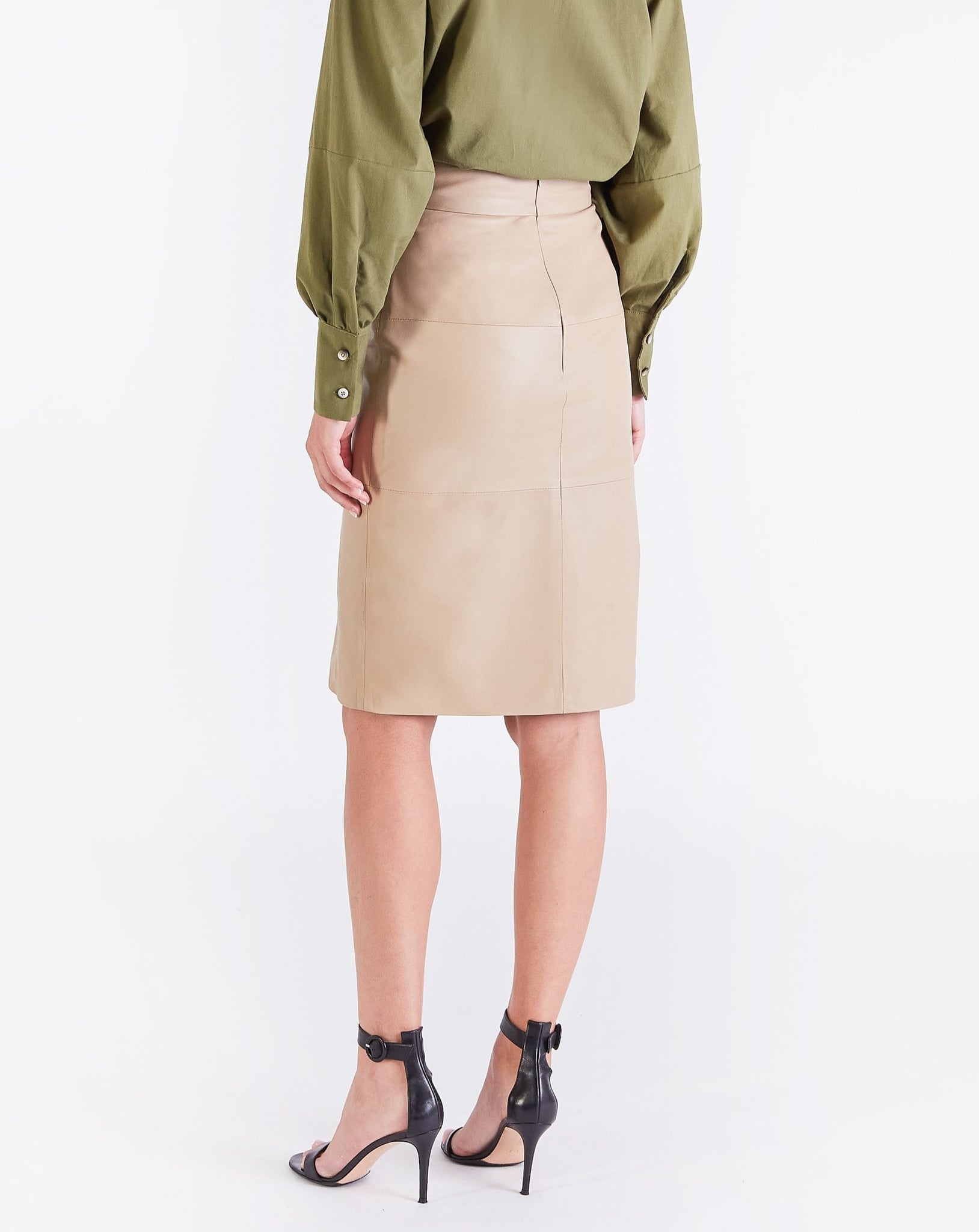Lucy BUTTON FRONT LEATHER SKIRT - BEIGE