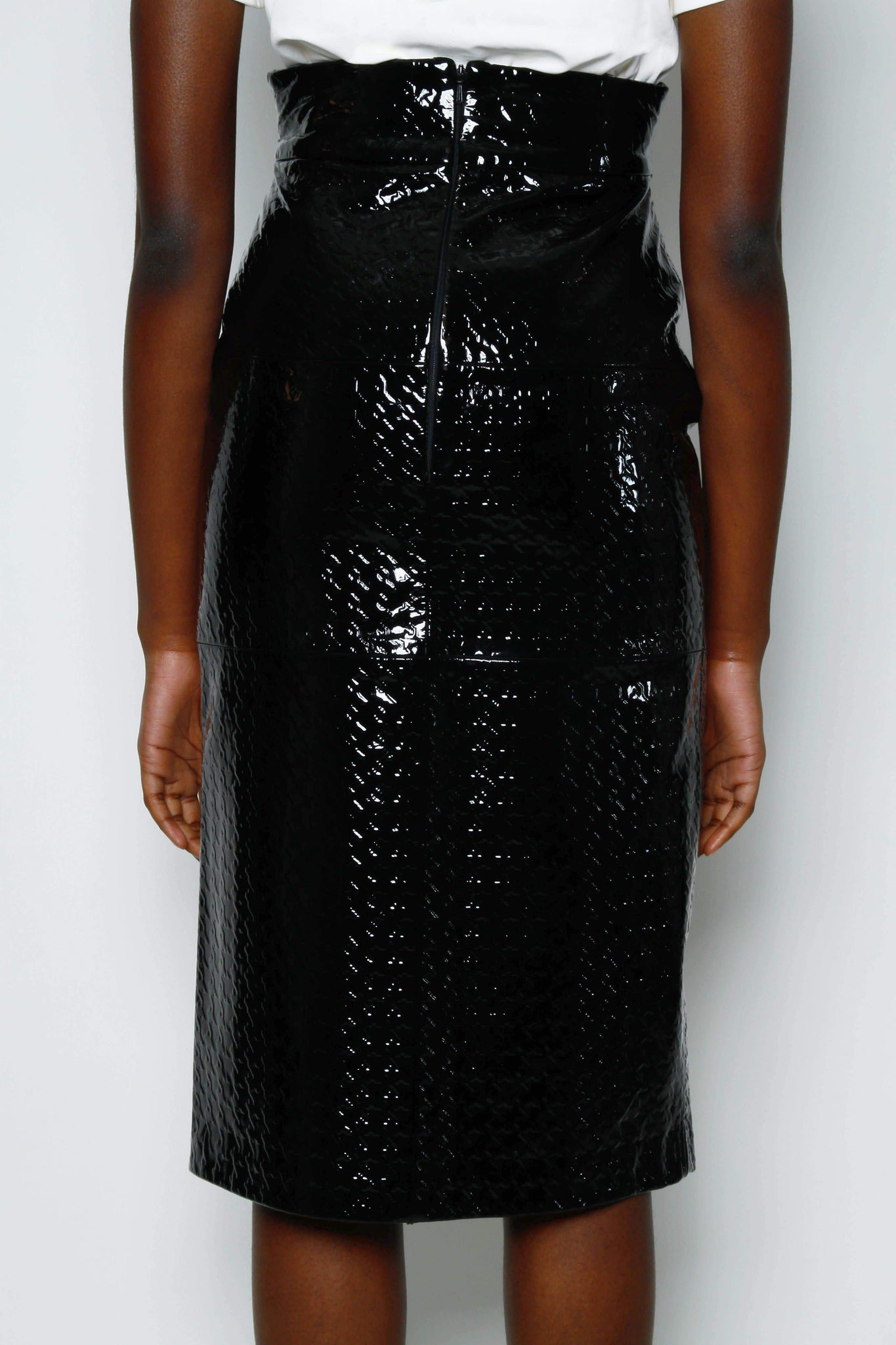 Lucy HT EMBOSSED PATENT LEATHER SKIRT - BLACK